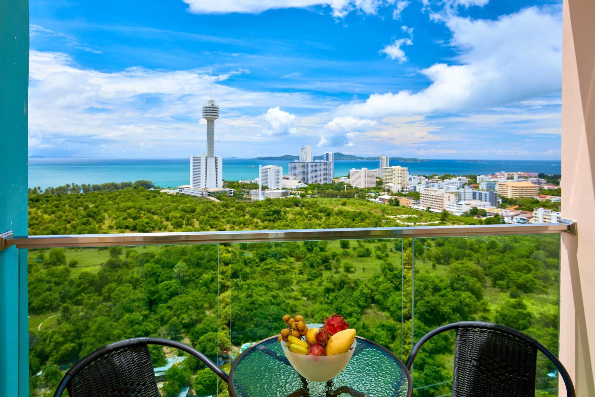Grande Carribean L Family Stay L Pattaya L Luxury Views & Comfort Екстериор снимка